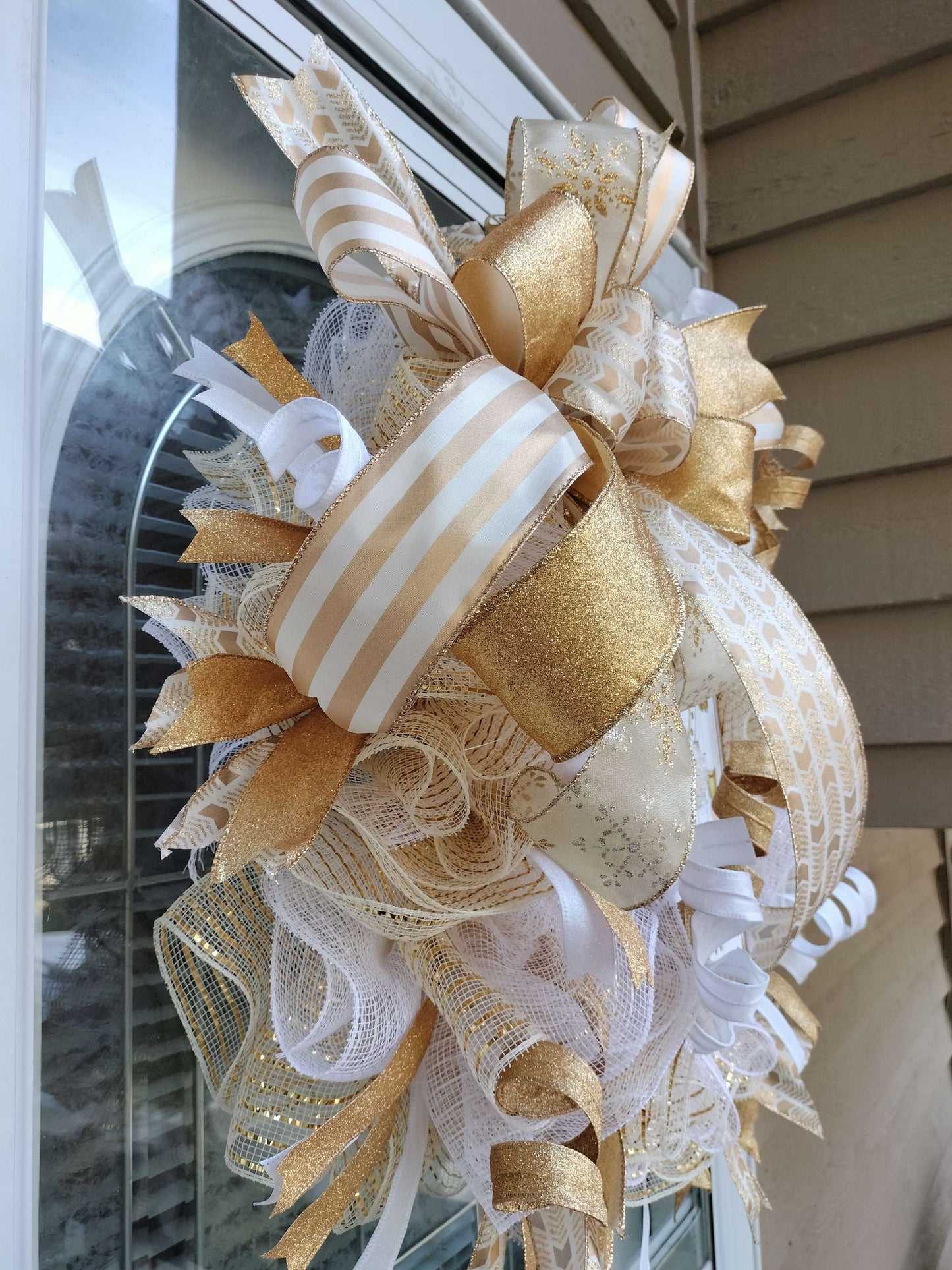 Elegant Gold Nutcracker Christmas Wreath