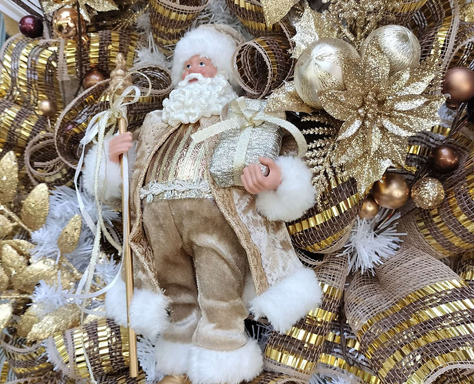 Santa Holiday Wreath