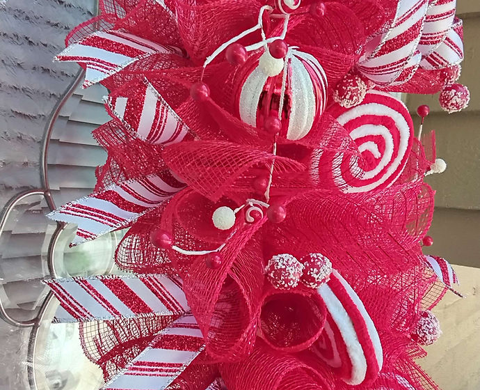 Peppermint Christmas Wreath