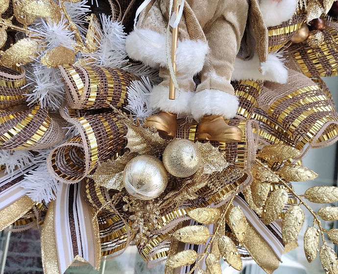 Santa Holiday Wreath