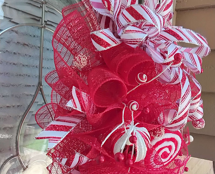 Peppermint Christmas Wreath