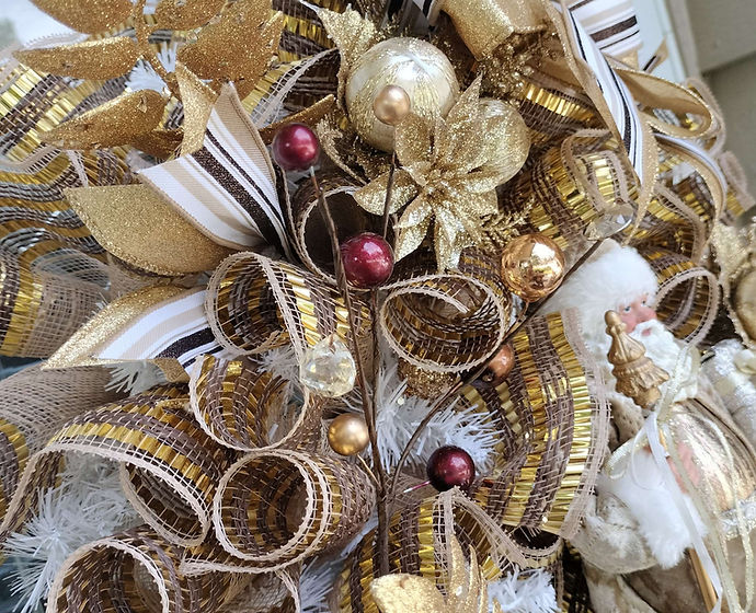 Santa Holiday Wreath
