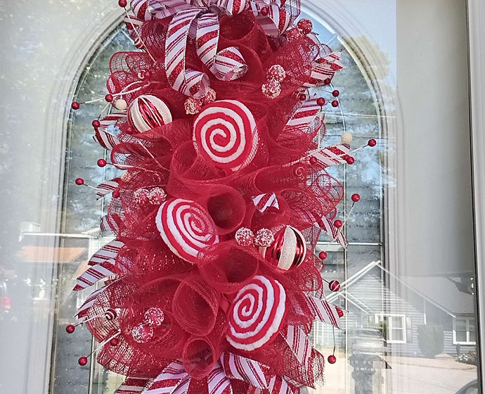 Peppermint Christmas Wreath