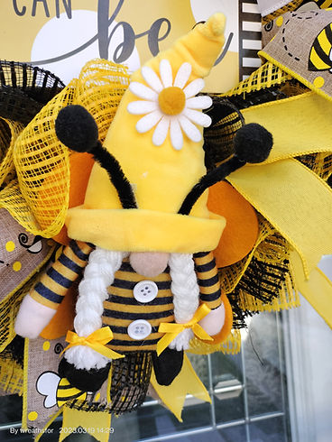 Bumble Bee Wreath