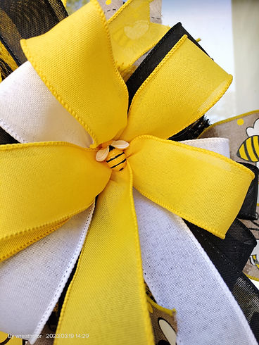 Bumble Bee Wreath