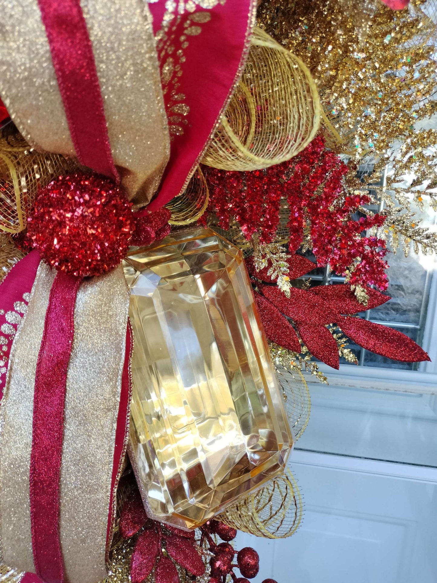 Luxurious Red & Gold Holiday Swag – Elegant Christmas Door Decoration