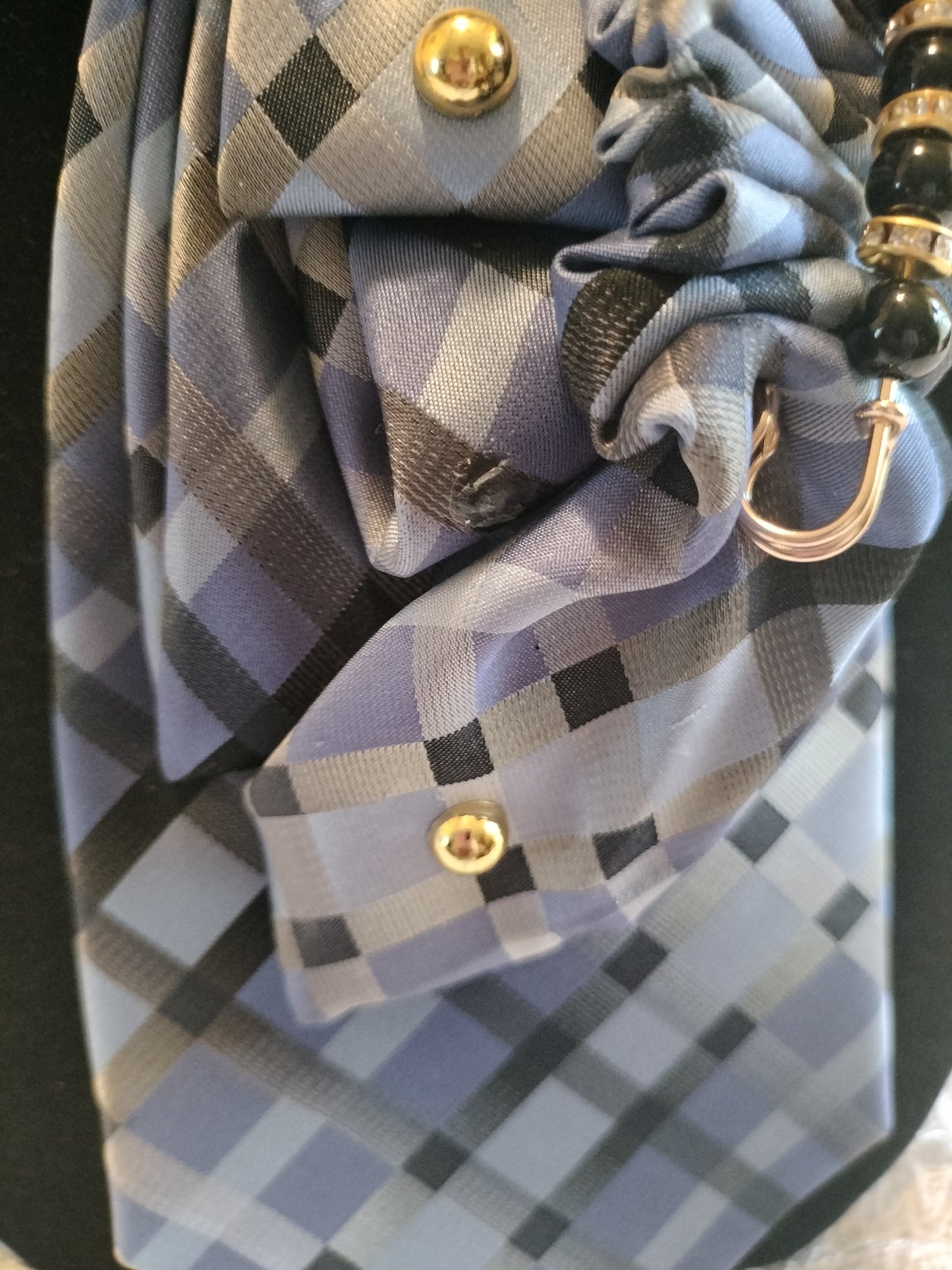 Elegant Plaid Tie with Black Beaded Necklace - Gray & Black Luxury Style